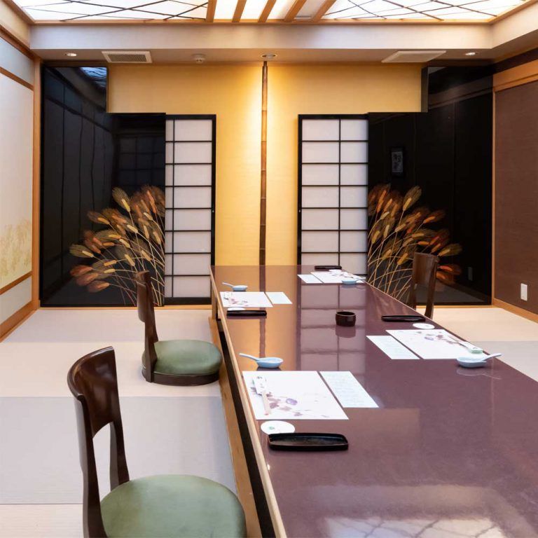 ４階 - 接待向きお座敷個室​（掘りごたつ席）